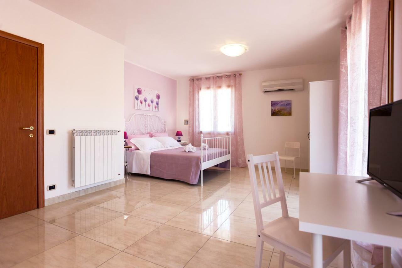 Rocca Degli Etnei Bed & Breakfast Paterno  Luaran gambar