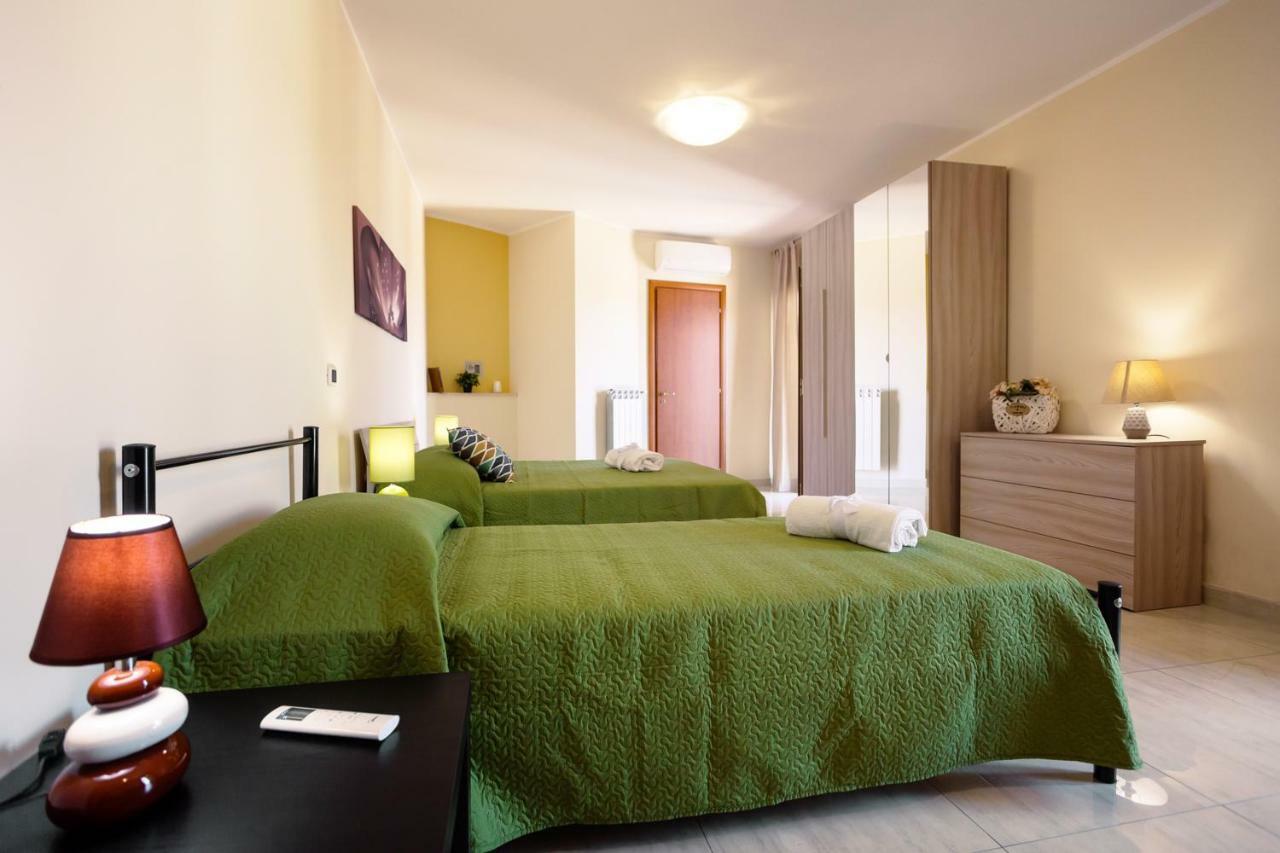 Rocca Degli Etnei Bed & Breakfast Paterno  Luaran gambar